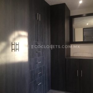 Diseño de closet en esquina por Eco Closets Modernos Queretaro Mexico